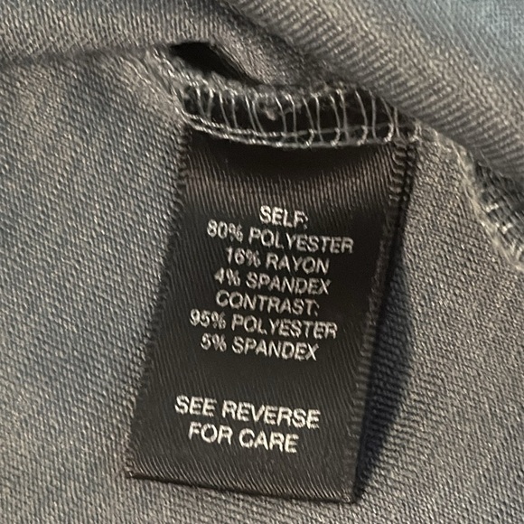 🌹RED BKE GRAY SLEEVELESS TOP - Picture 5 of 5